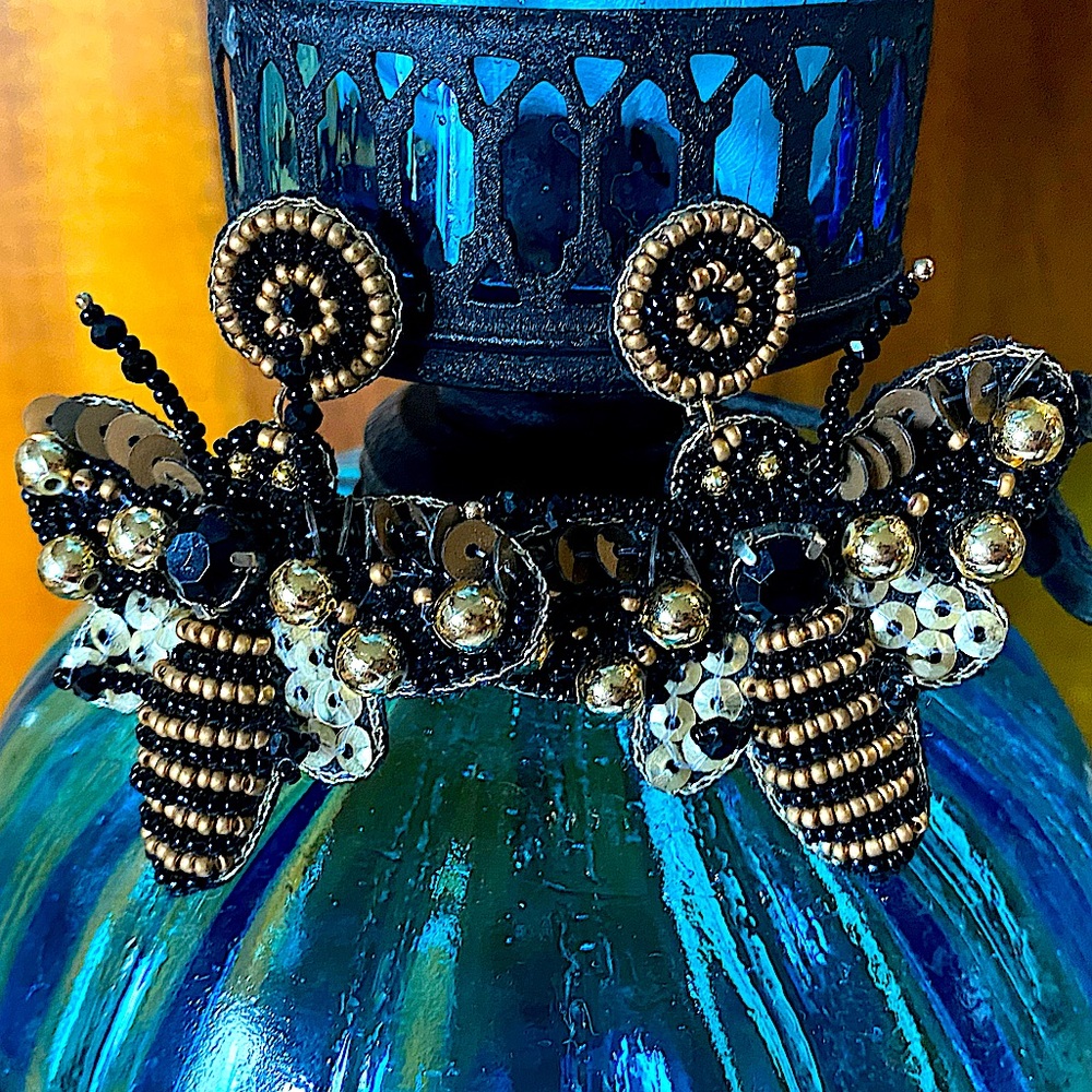 EMBELLISHED BLACK AND GOLD BEE SEED BEAD EARRINGS
